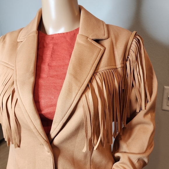NWT Blank NYC Tan Ponte Fringe Blazer Jacket Women's Size XS - Picture 5 of 16
